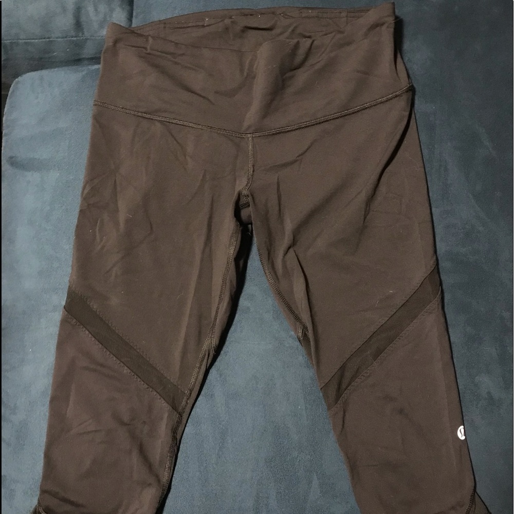 Lulu lemon Capri leggings.